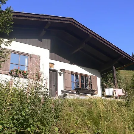 Soelle Enzian Huette Alpstuga