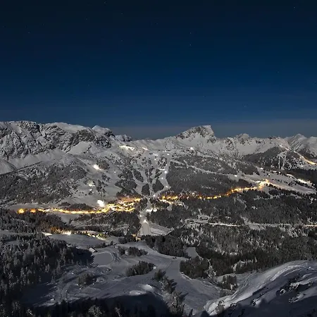 Soelle Enzian Huette * Sonnenalpe Nassfeld